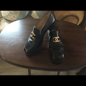 Chanel big C loafers 37